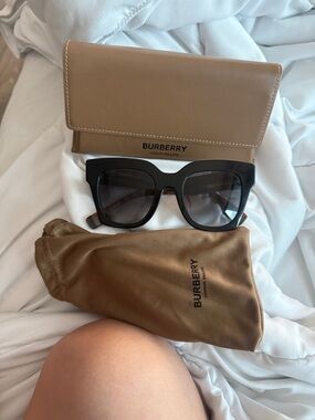 Burberry Black Oversized Square Sunglasses with Tan Case and Pouch